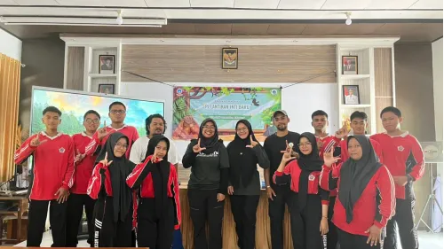 Pelantikan Anggota Pendidikan Lingkungan Hidup D’Klosers Periode 2026-2027