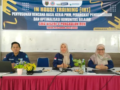 In House Training (IHT) Penyusunan Rencana Hasil Kerja PMM, Perangkat Pembelajaran, dan Optimalisasi Komunitas Belajar SMAN 3 Pangkalan Bun