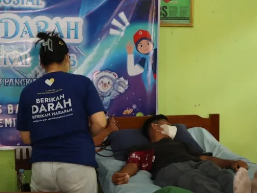Setetes Kepedulian untuk Kehidupan: Donor Darah Warnai HUT Ke-27 SMAN 3 Pangkalan Bun