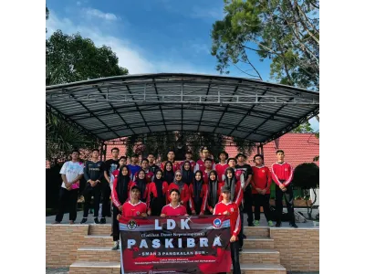 Latihan Dasar Kepemimpinan Paskibra SMAN 3 Pangkalan Bun