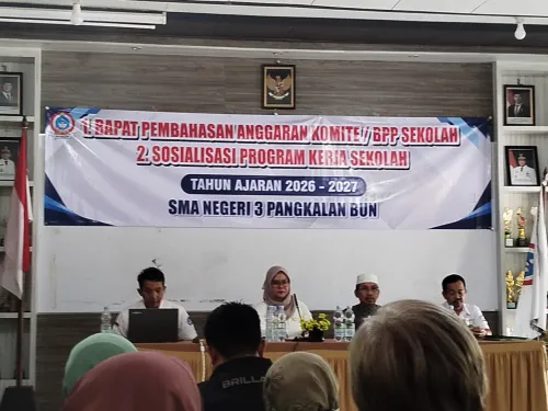 Rapat Komite Sebagai Wadah Silaturahmi Bersama Orang Tua /Wali Murid SMAN 3 Pangkalan Bun