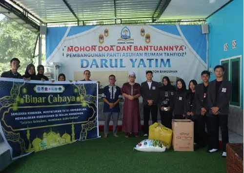 Berbagi di Bulan Ramadan, Smantri Salurkan Sembako dan Takjil untuk Warga yang Membutuhkan