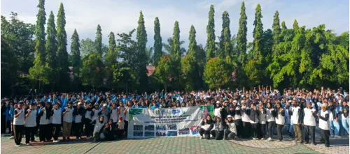 SMANTRI Gelar Jalan Sehat, Tingkatkan Semangat dan Kebugaran Fisik sebelum PAS