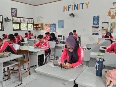 Siswa Kelas XII SMAN 3 Pangkalan Bun Ikuti Try Out UTBK Huma Betang Serentak Disdik Kalteng