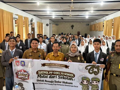Satpol PP Kobar Goes To School, Ajak Siswa SMANTRI Jadi Pelopor Sadar Hukum